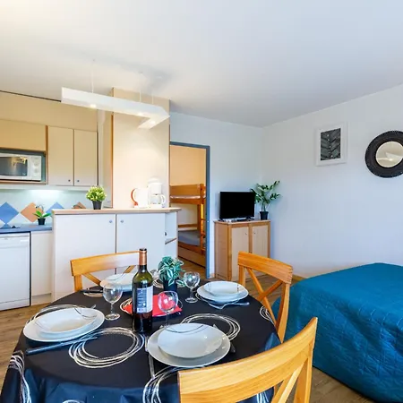 Les Platanes-1 By Interhome